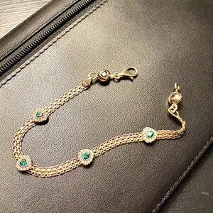 14k Gold Natural Diamond and Heart Shape Emeralds Vintage Bracelet